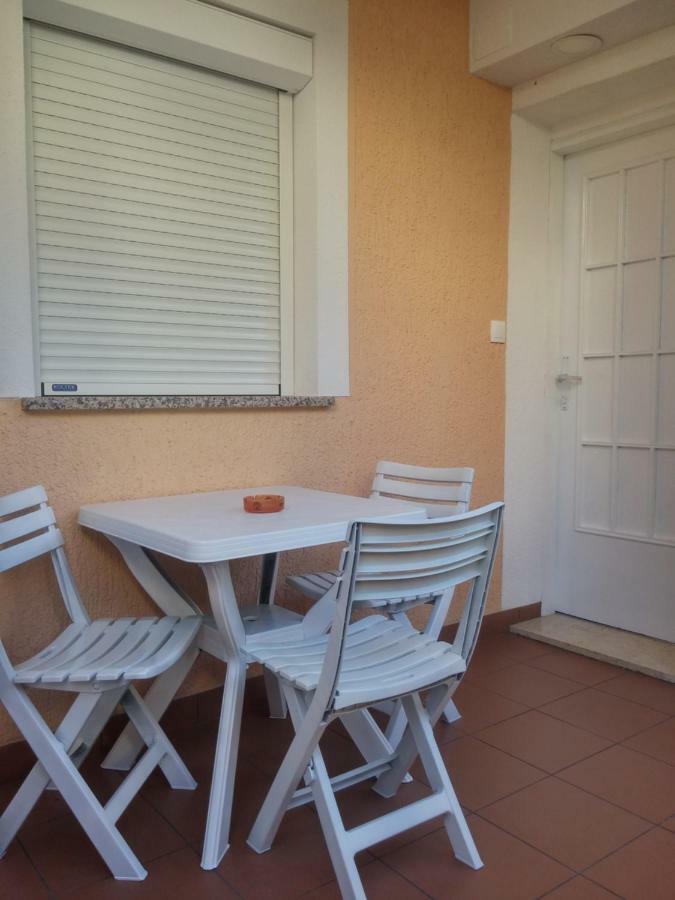Apartment Vesna Poreč Exterior foto